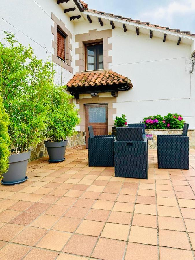 Apartamentos Nel I Santillana del Mar Exterior foto